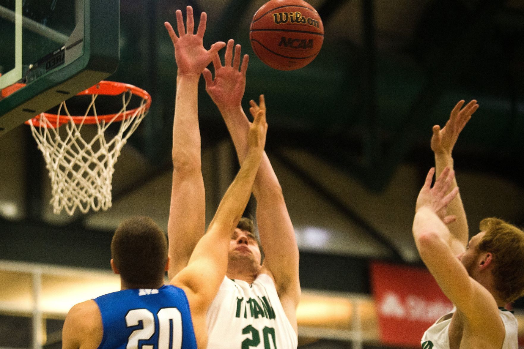 020119-blm-spt-9iwuhoops
